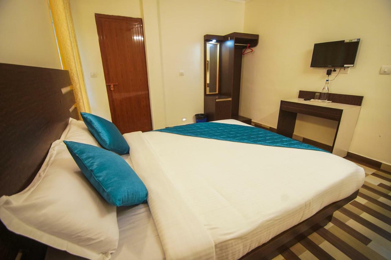 Lamond Holidays Munnar Exterior photo